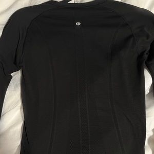 Lululemon Swiftly Tech Long-sleeve 2.0